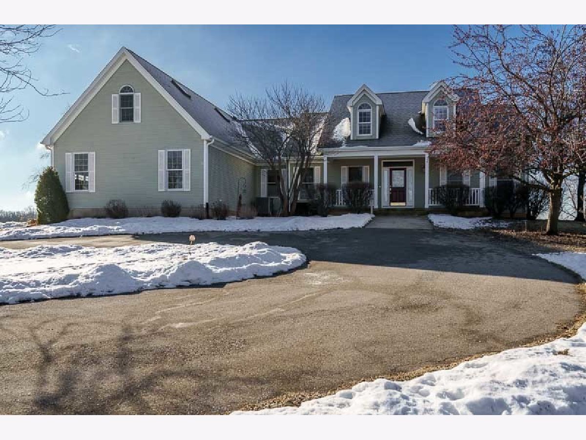  For Sale Harvard Illinois, 19905 State Line Road