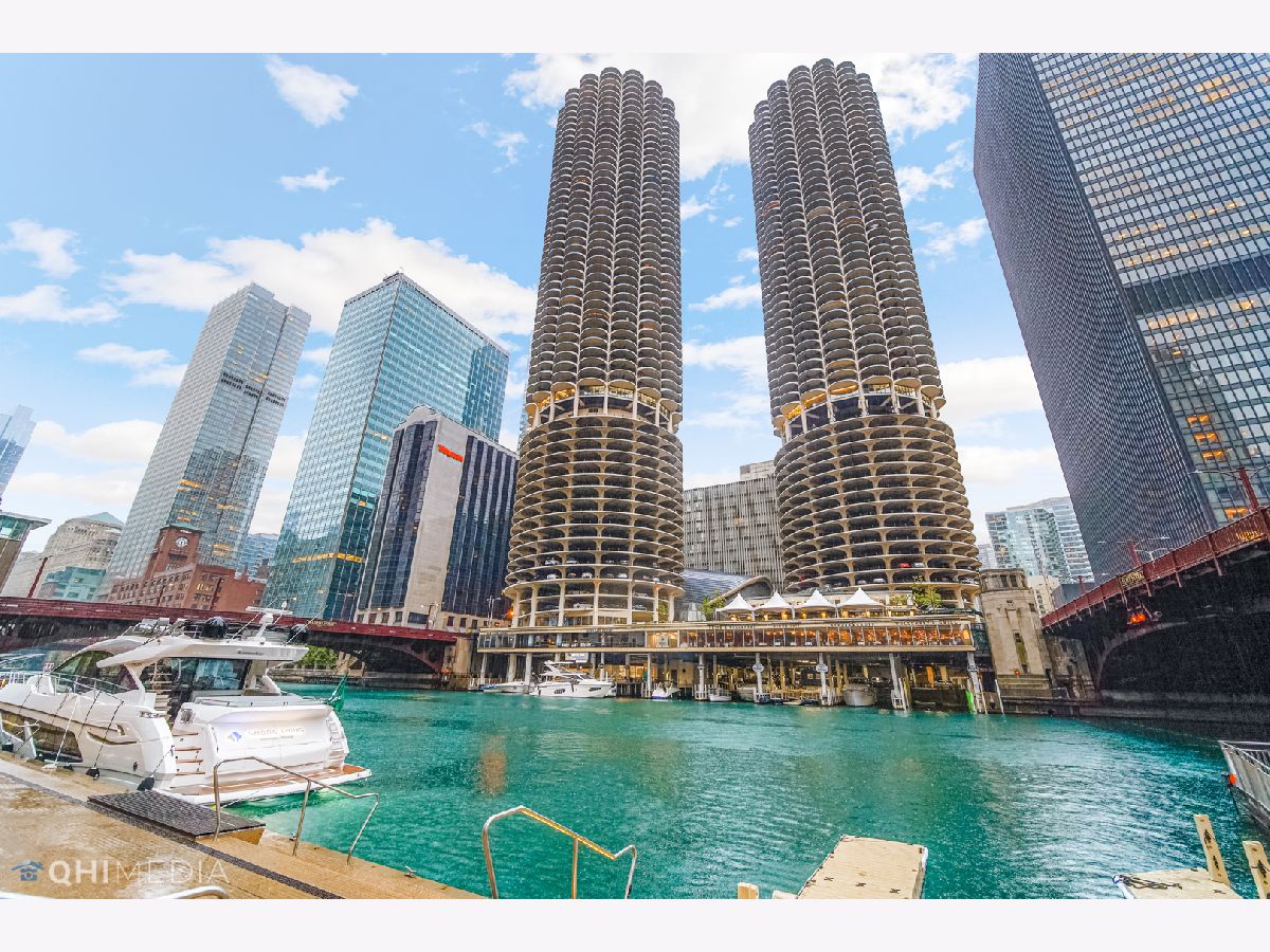  Rented Chicago Illinois, 300 State