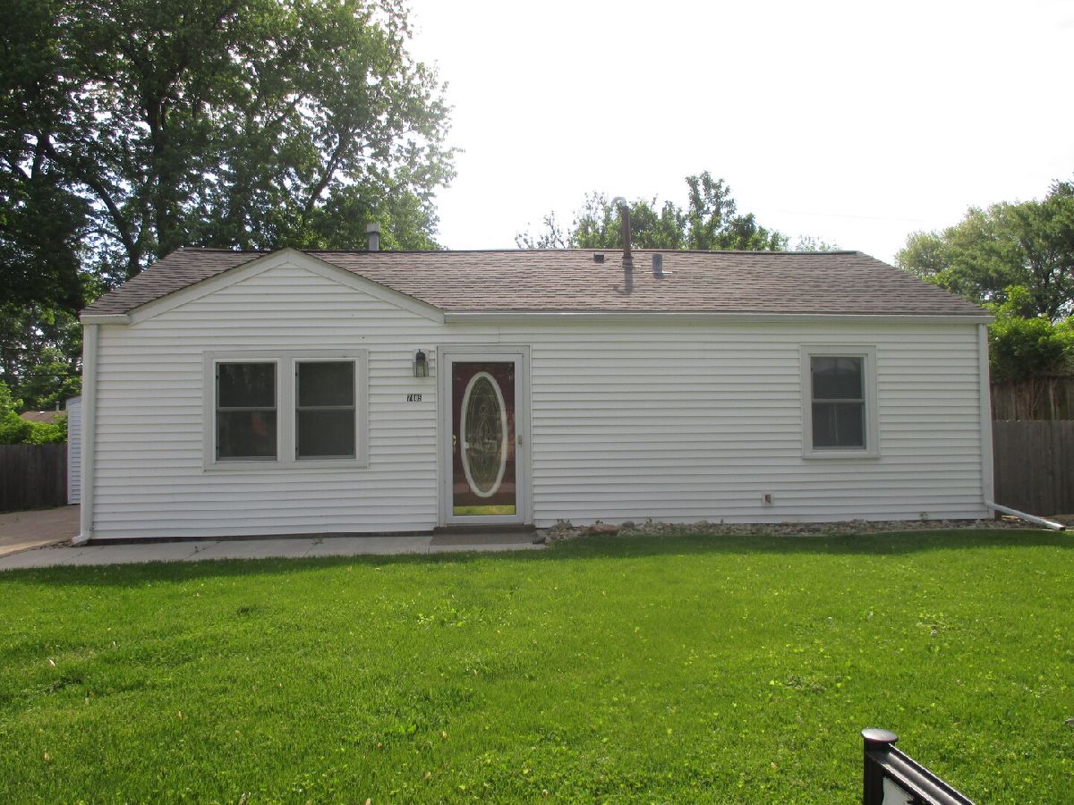  For Rent Davenport Iowa, 7405 Pine