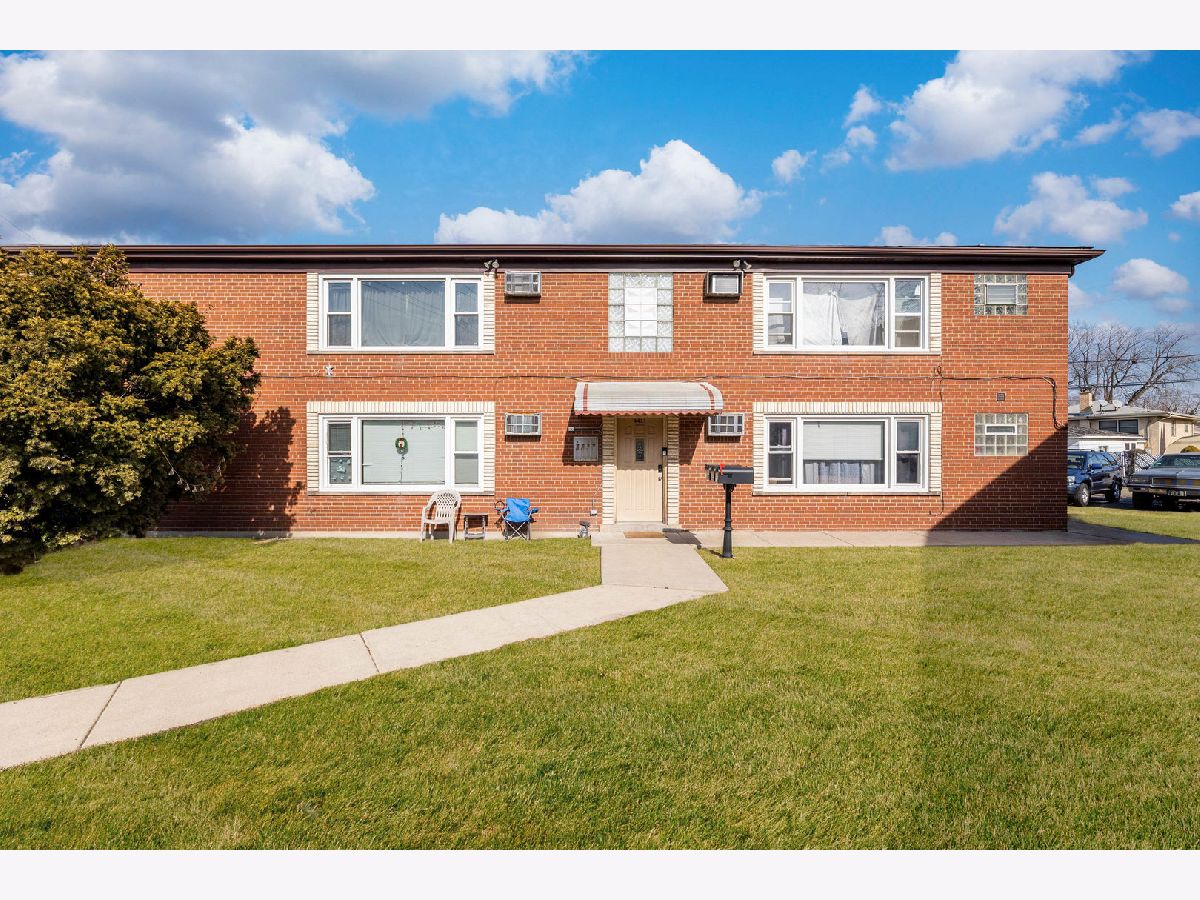  For Sale Brookfield Illinois, 4423 Eberly Avenue