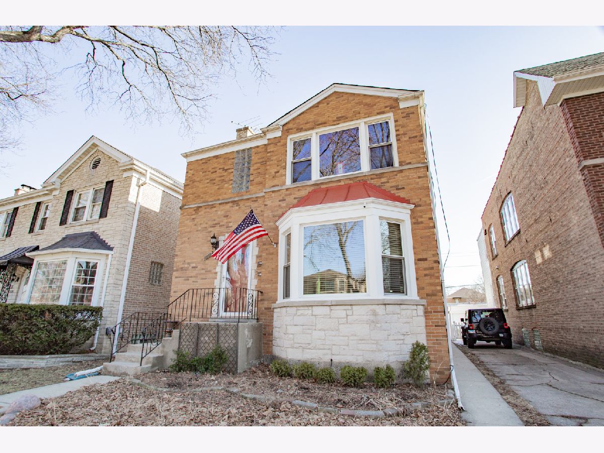  For Sale Chicago Illinois, 6159 Moody Avenue