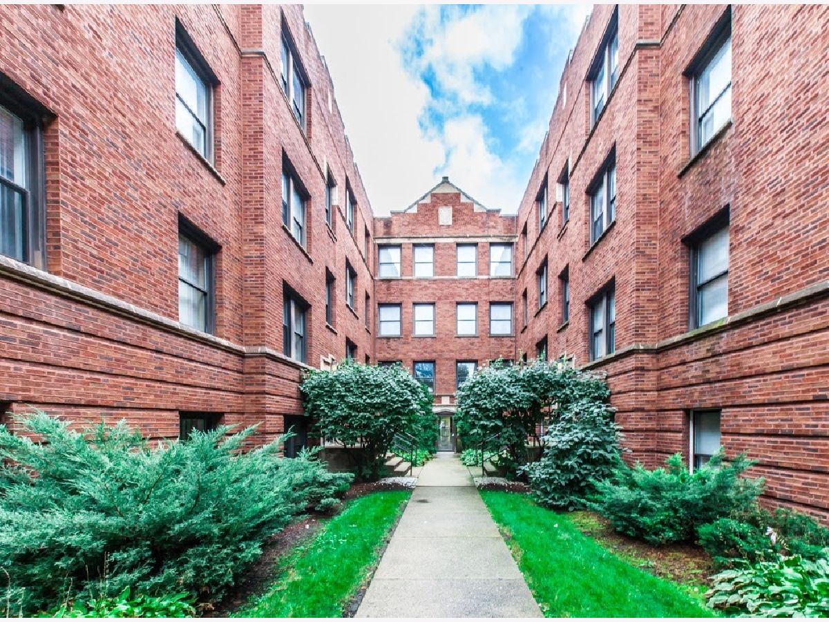  For Sale Chicago Illinois, 4525 Drexel Boulevard