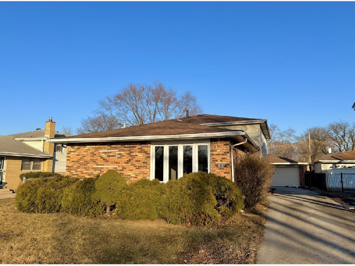  For Sale Dolton Illinois, 14817 Wentworth Avenue