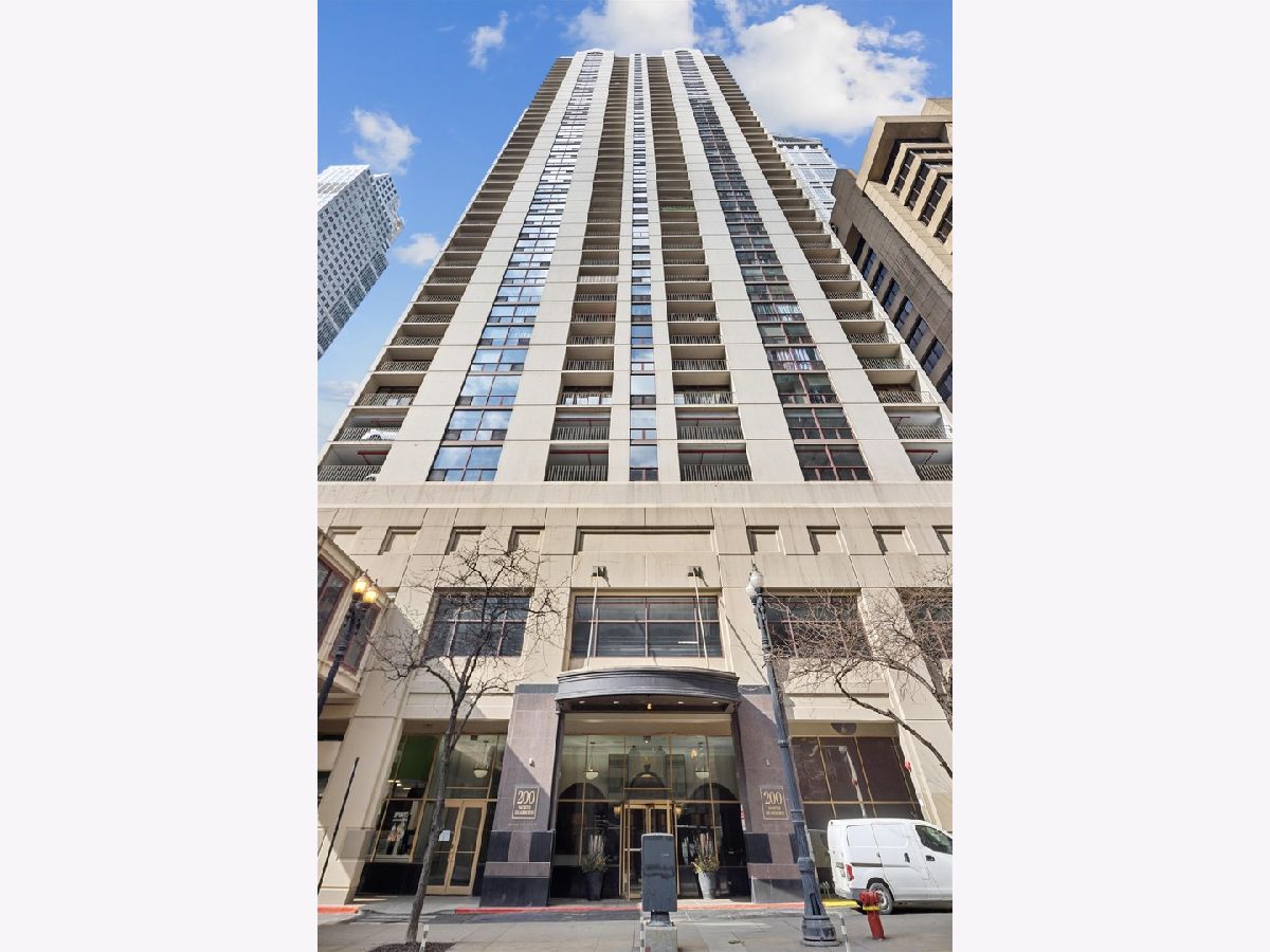 Sold Chicago Illinois, 200 Dearborn