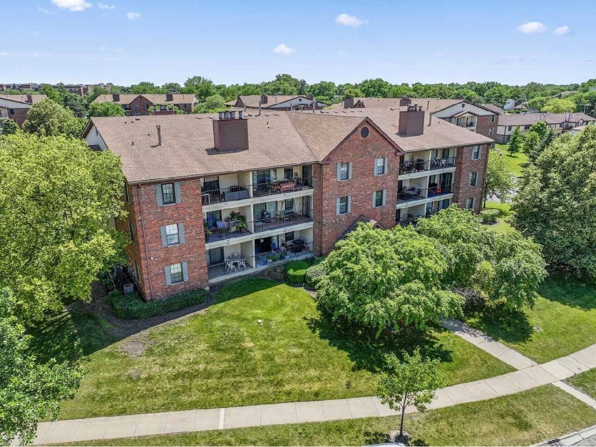  For Sale Buffalo Grove Illinois, 671 Hapsfield Lane