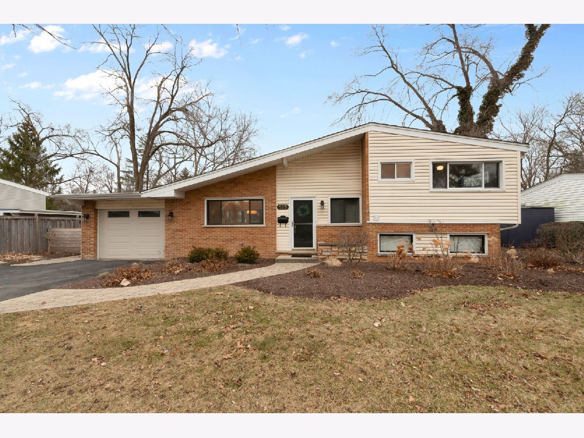  For Sale Deerfield Illinois, 525 Mallard Lane