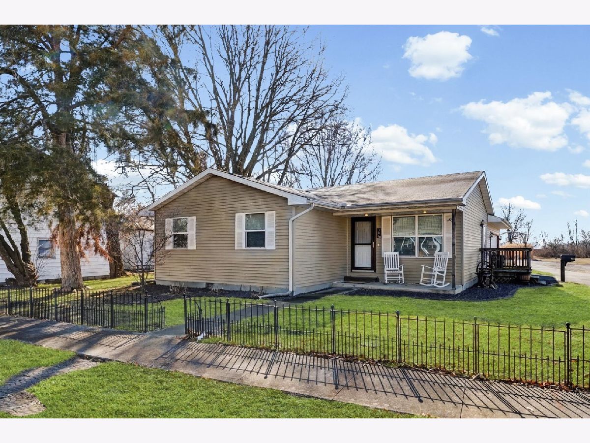  For Sale Newman Illinois, 306 B Lytle Street