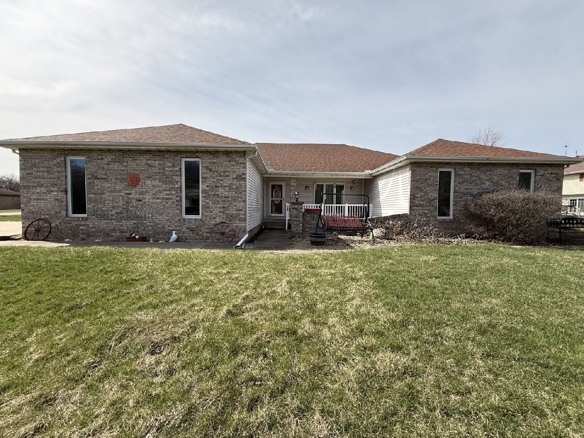  For Sale Clinton Illinois, 14133 Rebecca Lane