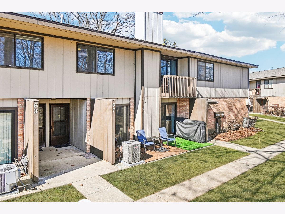  For Sale Fox Lake Illinois, 67 Woodhills Bay Road