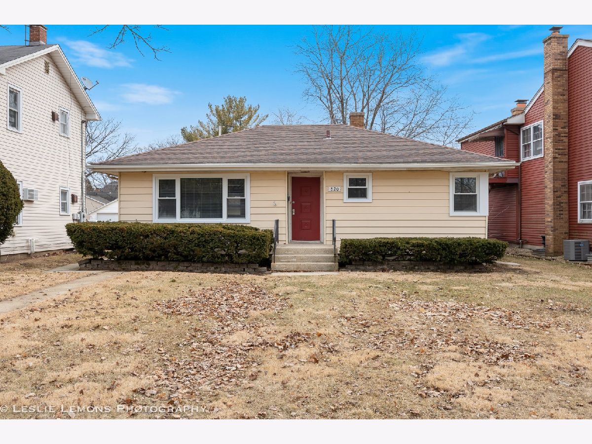  Rented Naperville Illinois, 820 Loomis