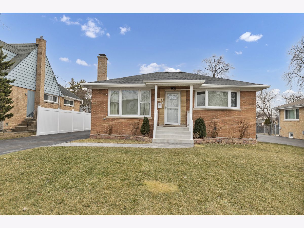  For Sale Hillside Illinois, 250 Irving Avenue