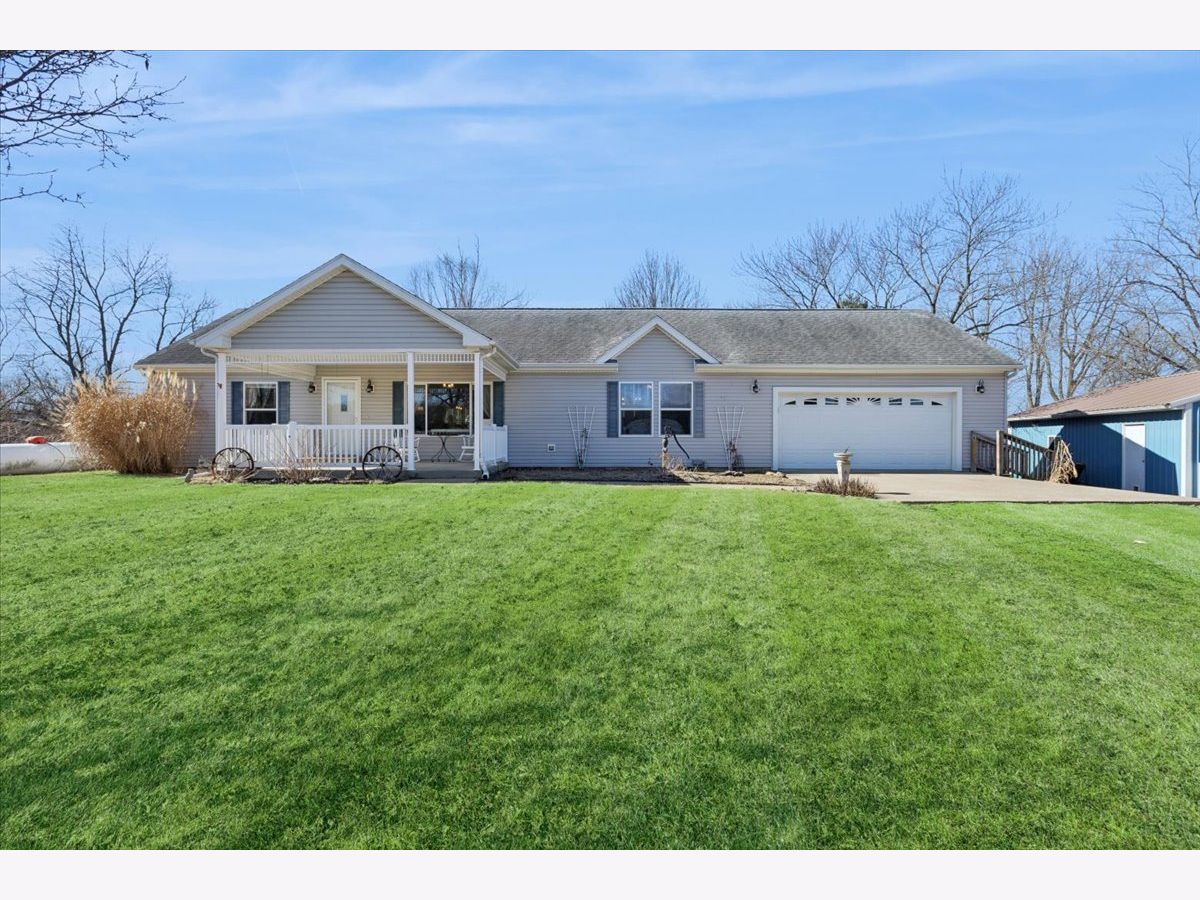  For Sale Custer Park Illinois, 4866 12000w Road