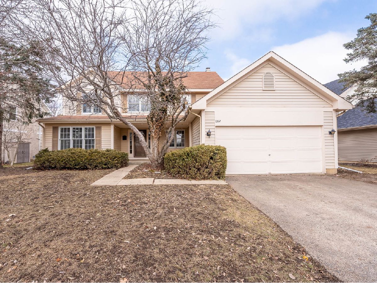  For Sale Vernon Hills Illinois, 182 Montclair Road