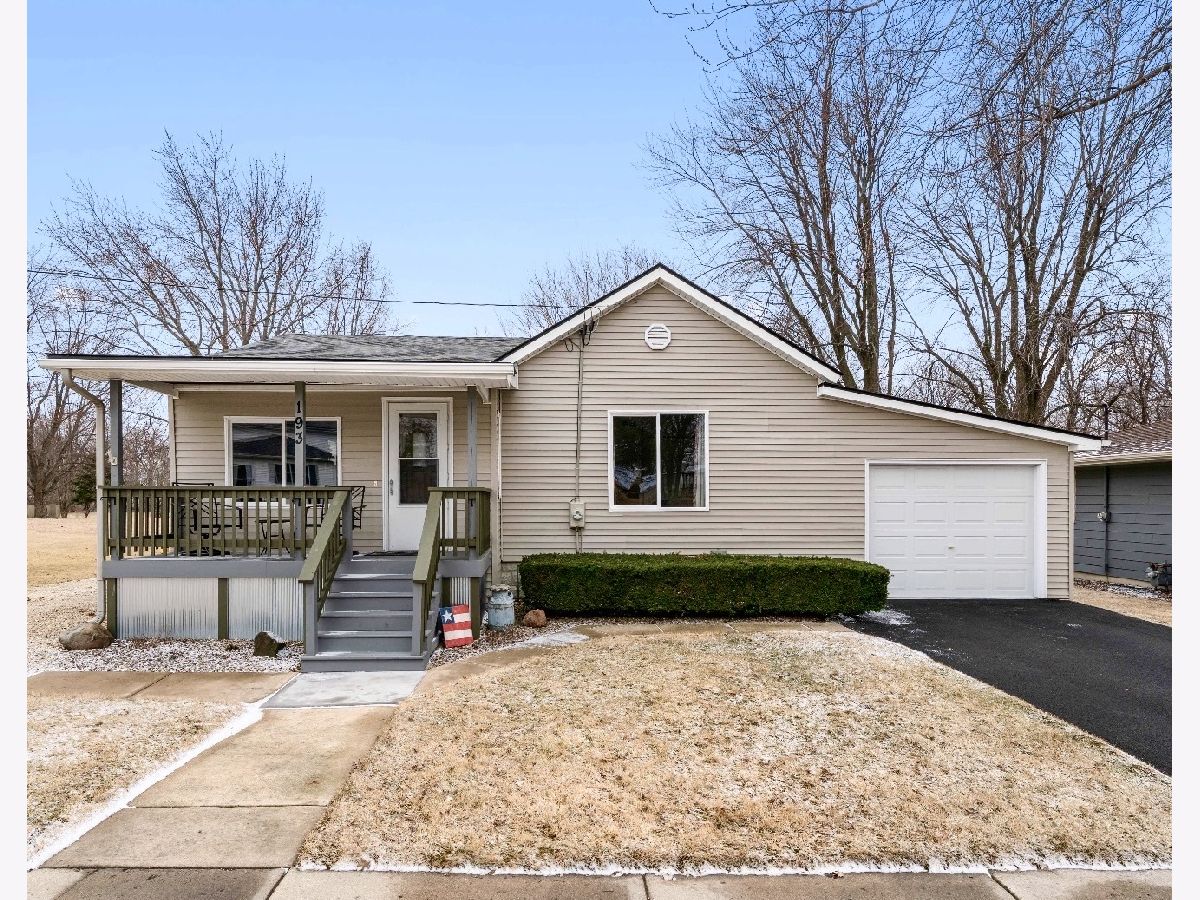  For Sale Paw Paw Illinois, 193 Chicago Road