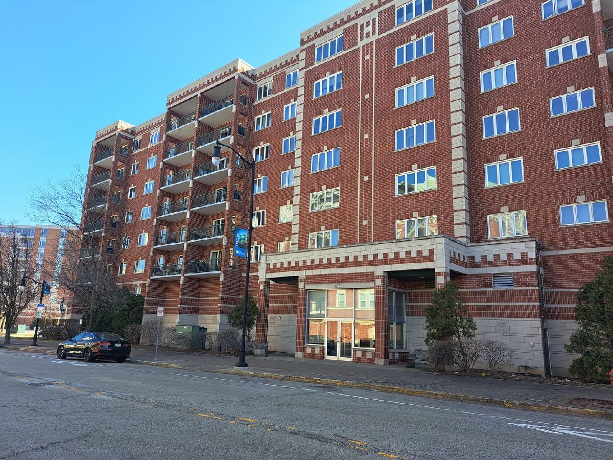  Rented Des Plaines Illinois, 675 Pearson