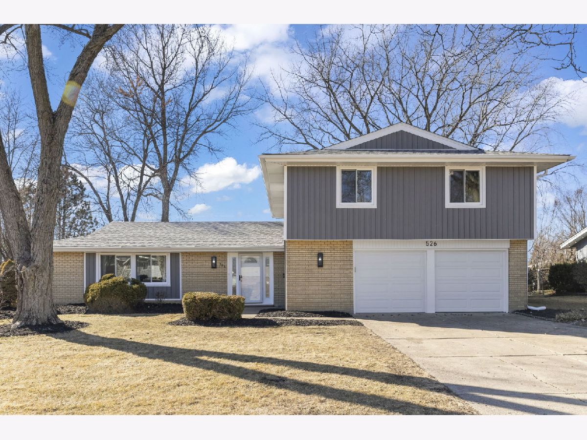 Homes & Condos & Townhomes For Sale Weathersfield Schaumburg Illinois, 526 Springinsguth Road