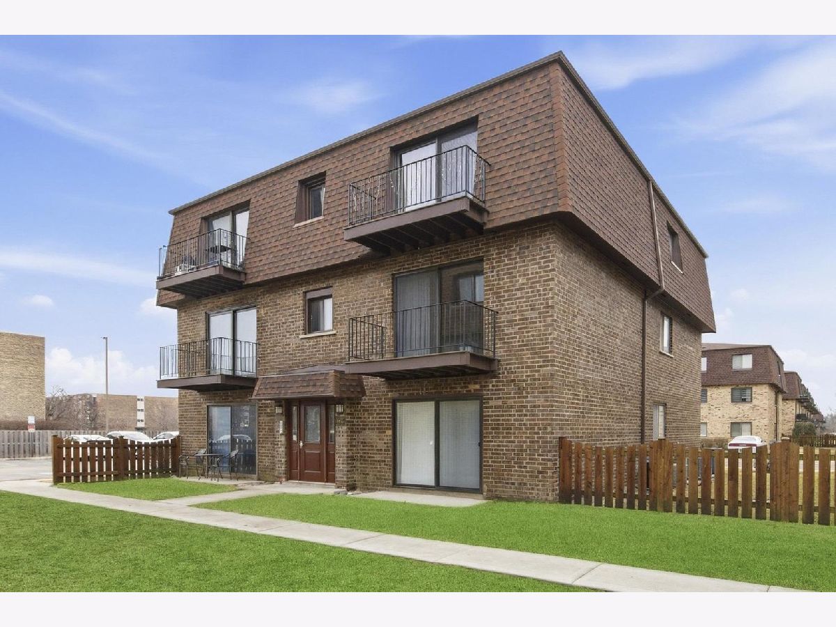  Rented Des Plaines Illinois, 9803 Bianco