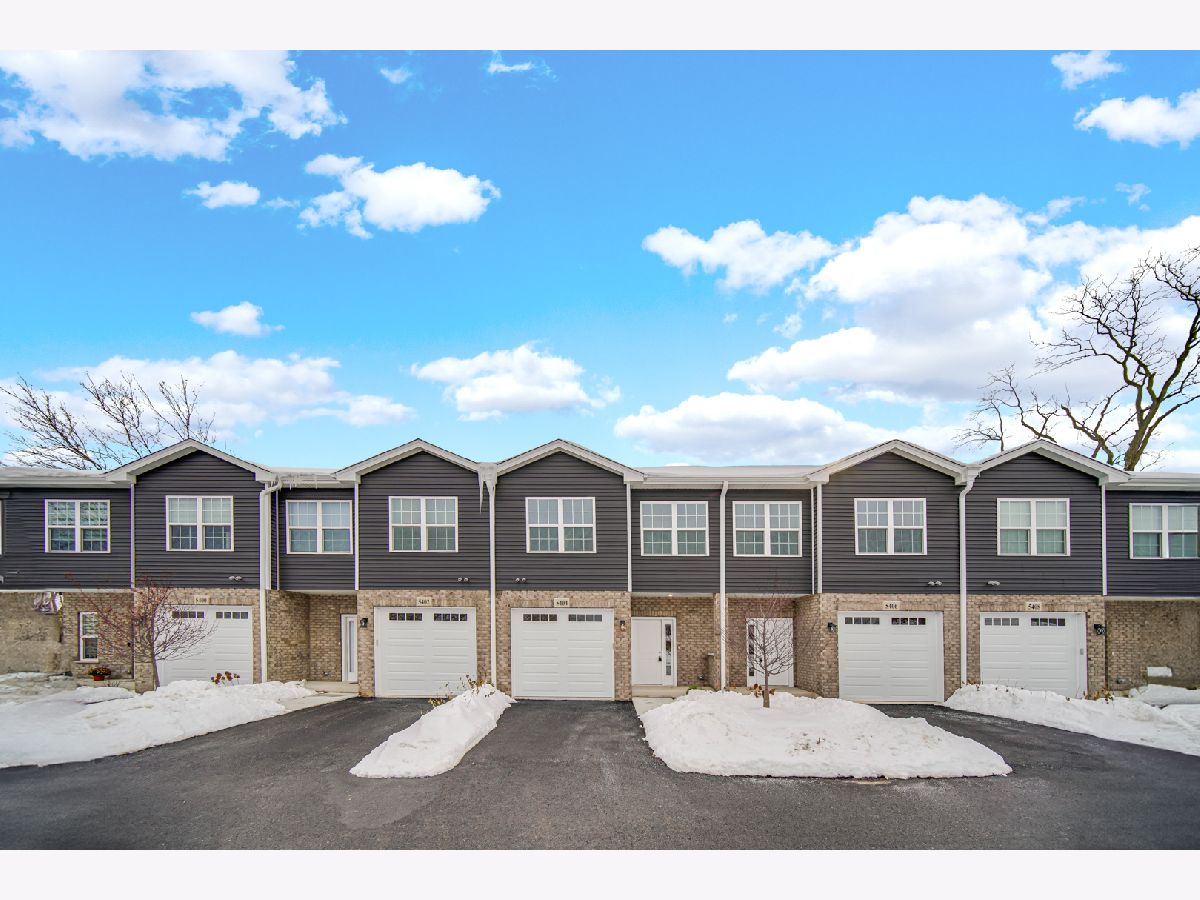  For Sale Crestwood Illinois, 5416 135th Street