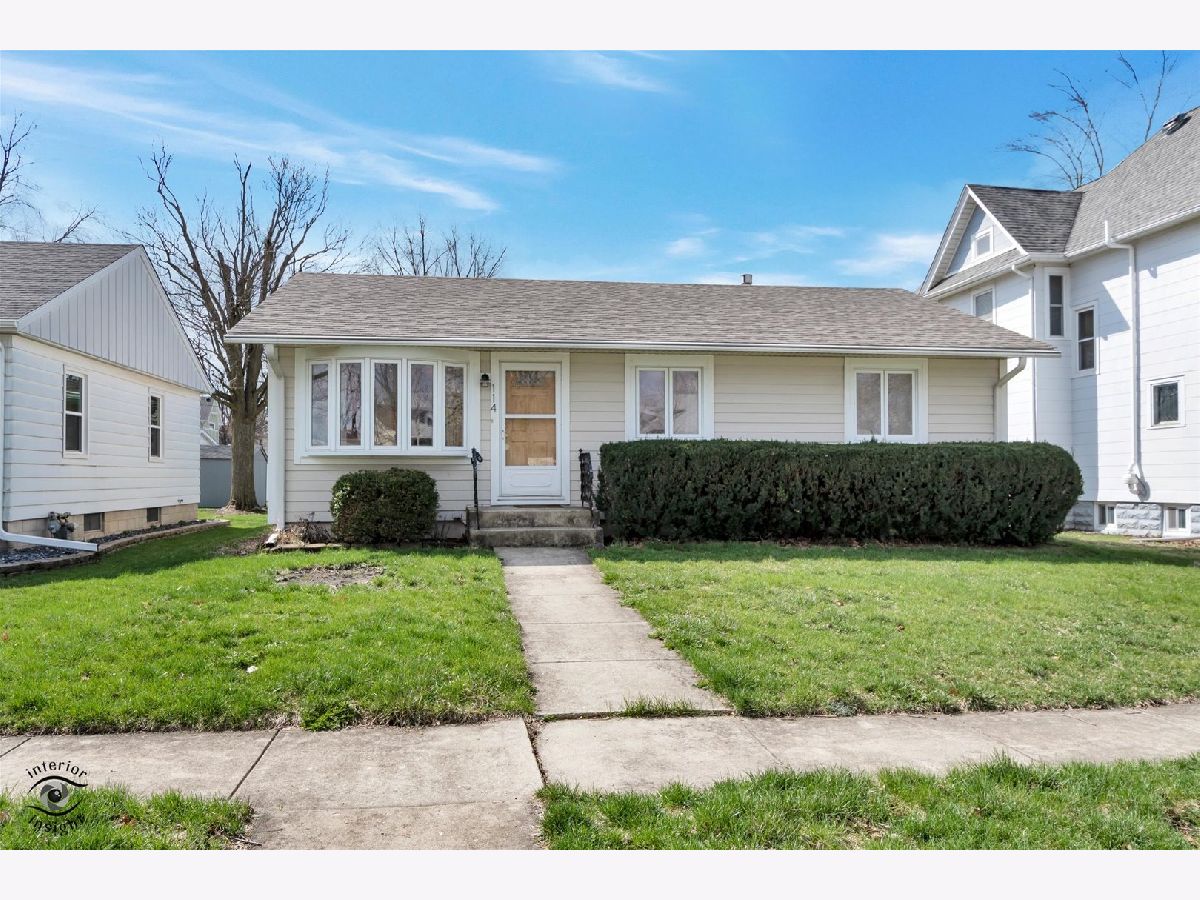  For Sale Peotone Illinois, 114 Sumner Avenue
