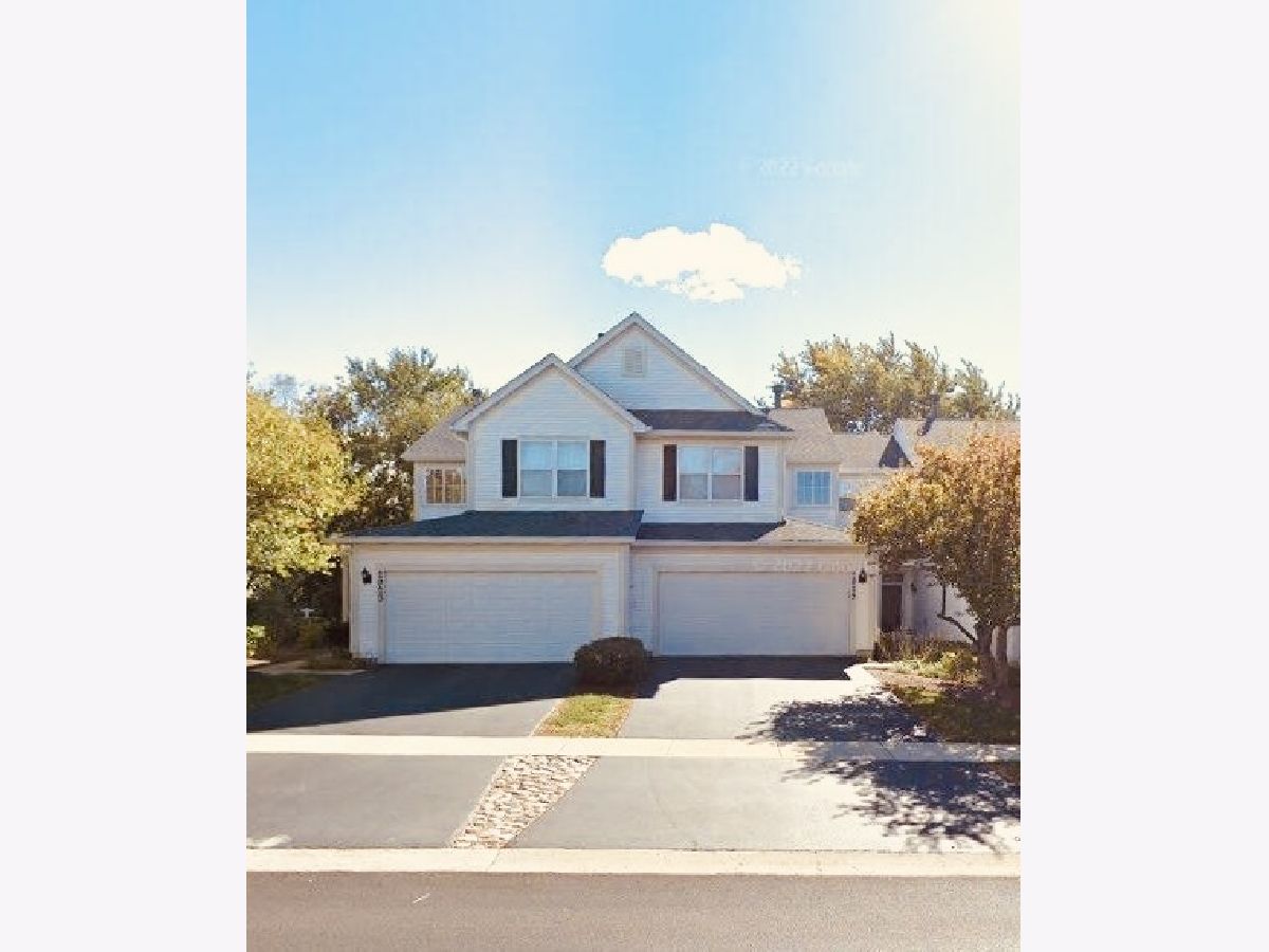  For Sale St Charles Illinois, 2925 Pleasant Plains Drive