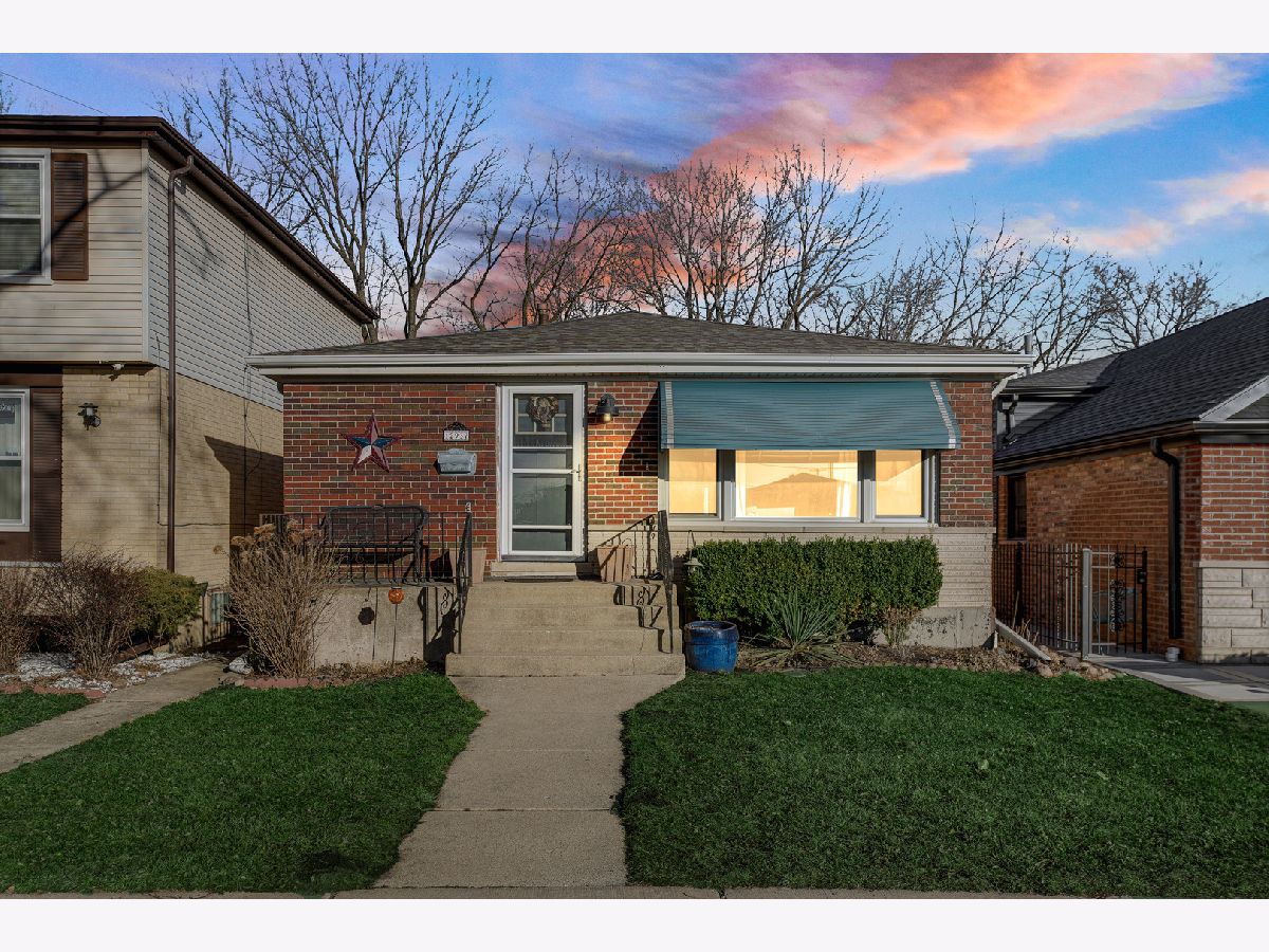  For Sale Chicago Illinois, 12937 Baltimore Avenue