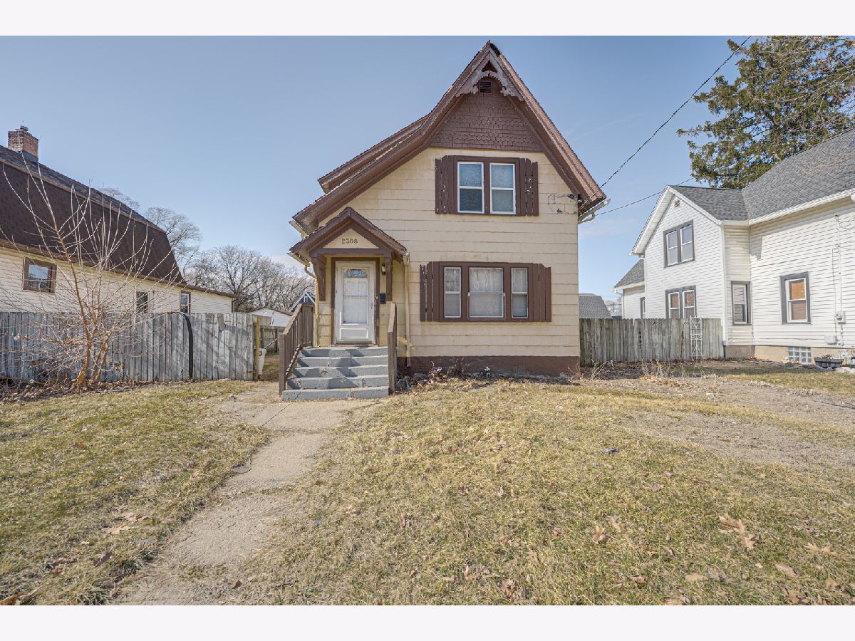  For Rent Rockford Illinois, 2308 Fremont