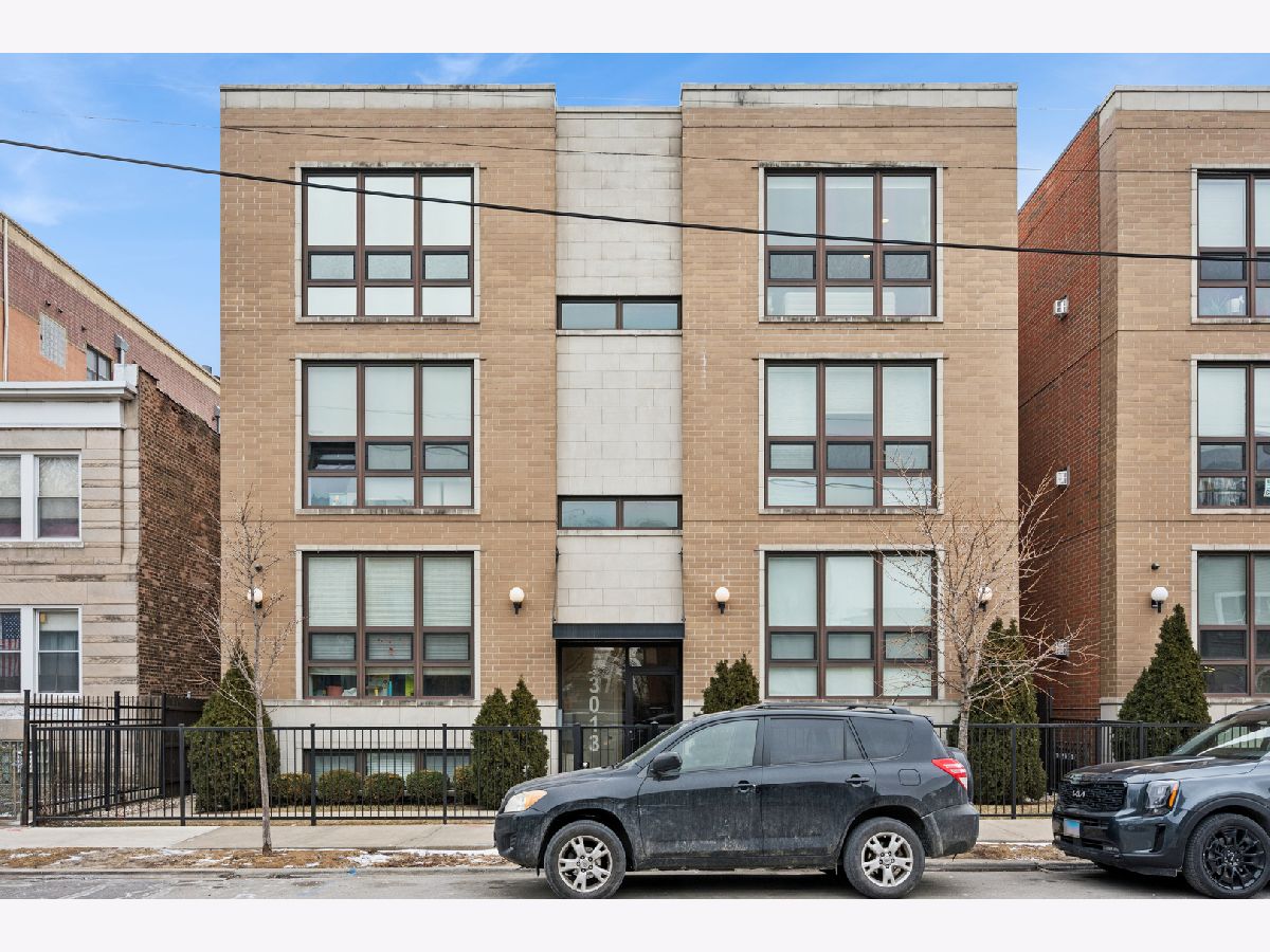  For Sale Chicago Illinois, 3013 California Avenue