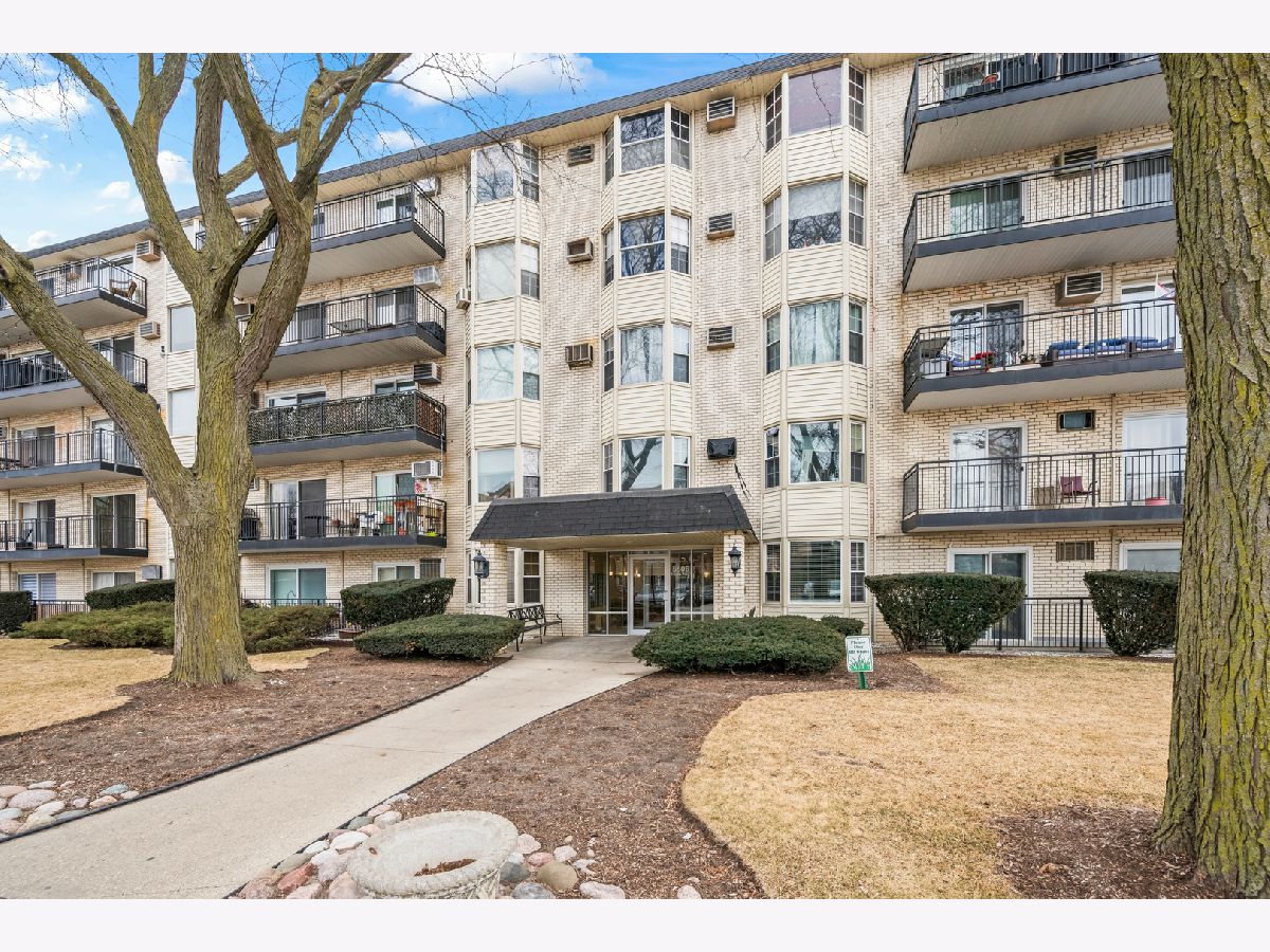  For Sale Morton Grove Illinois