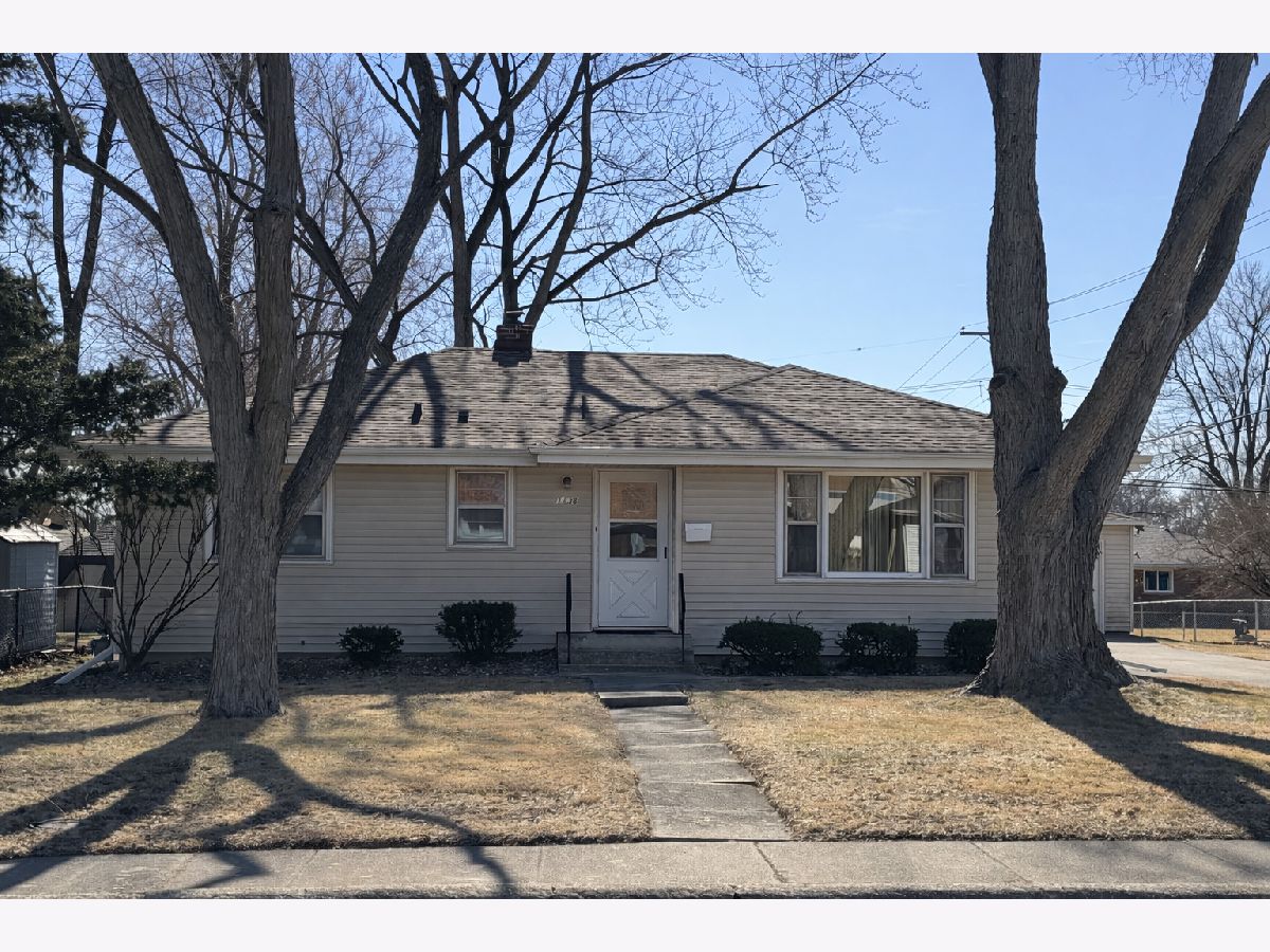  For Sale Bradley Illinois, 1136 Gertsam Drive