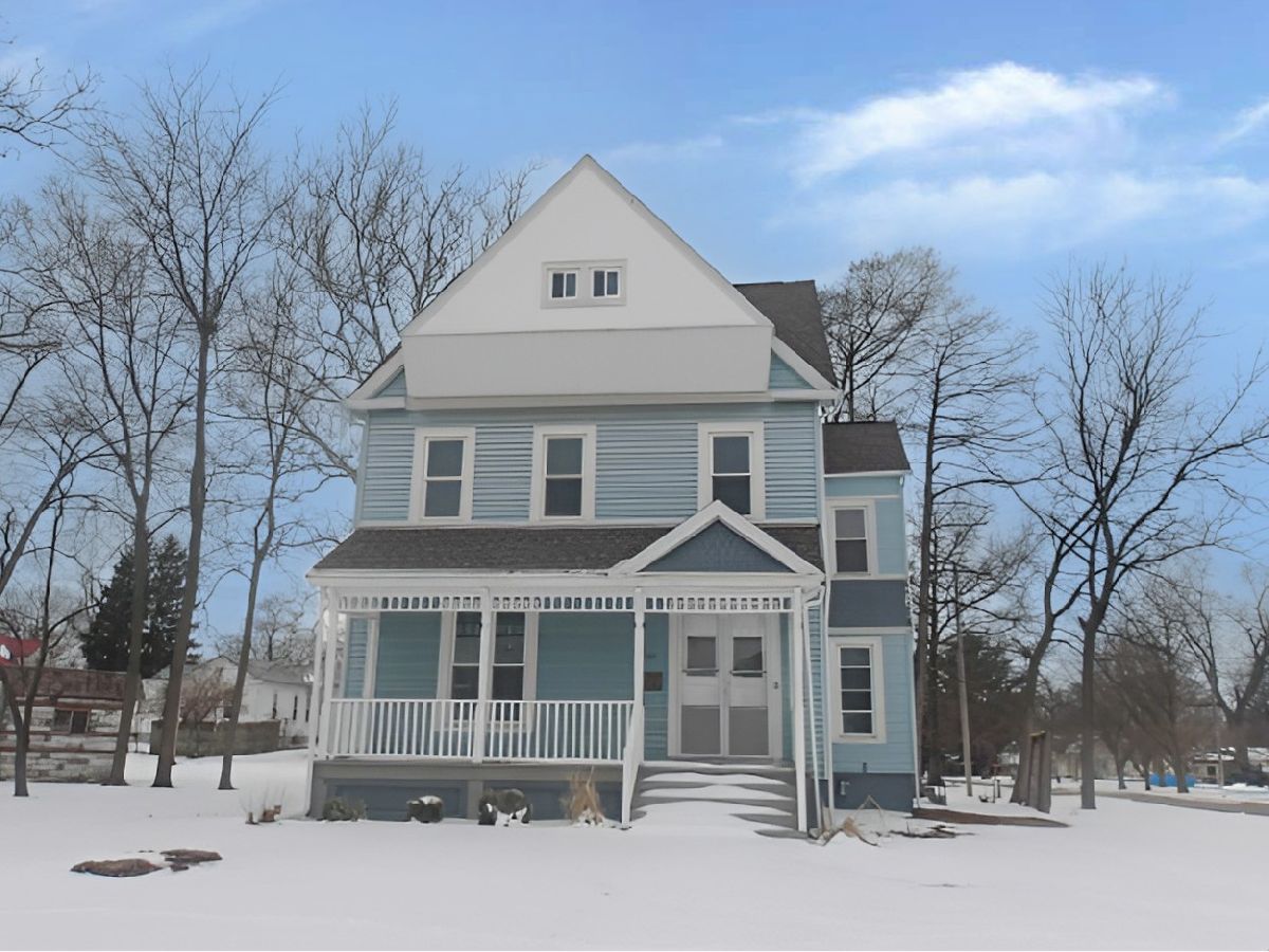  For Sale Shelbyville Illinois, 612 Broadway Street