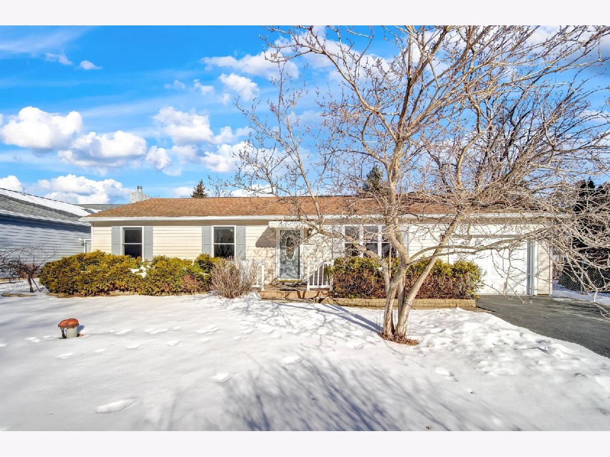  For Sale Lindenhurst Illinois, 1906 Fairfield Road