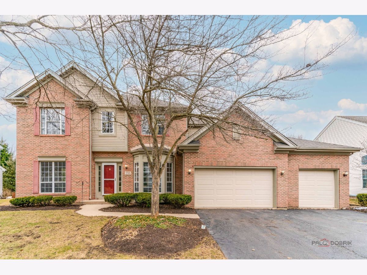 Homes For Sale Aspen Grove Wauconda Illinois, 555 Meadowview Drive