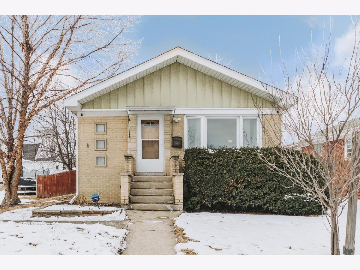  For Sale Schiller Park Illinois, 4332 Hirschberg Avenue