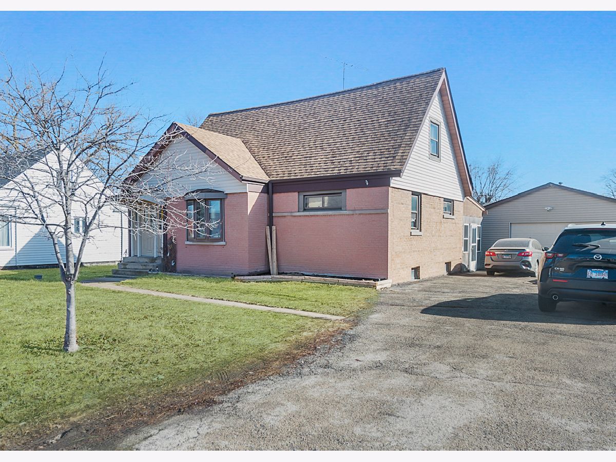  For Sale Melrose Park Illinois, 809 Wolf Road