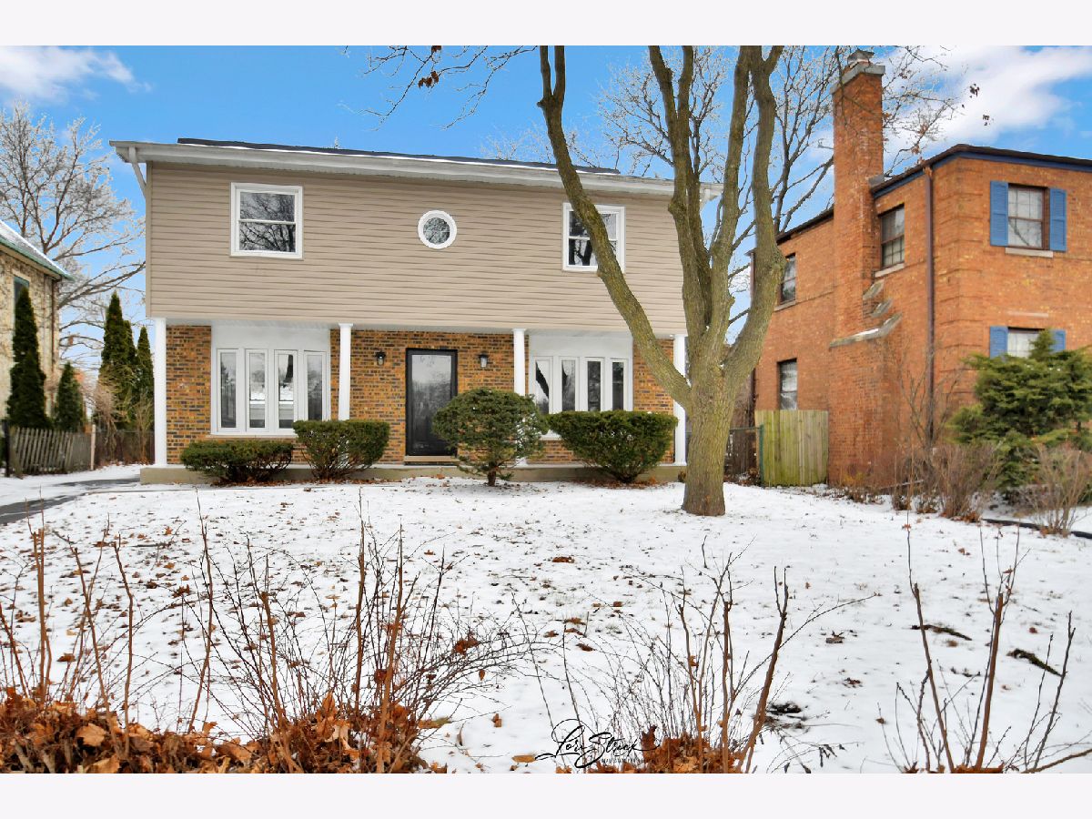  For Sale Flossmoor Illinois, 1002 Douglas Avenue