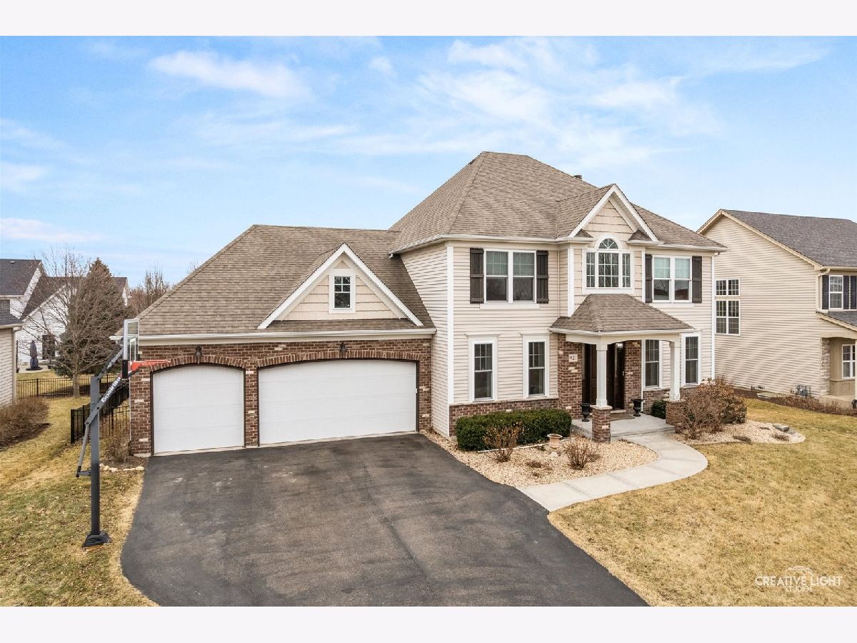  For Sale Elburn Illinois, 931 Patriot Parkway