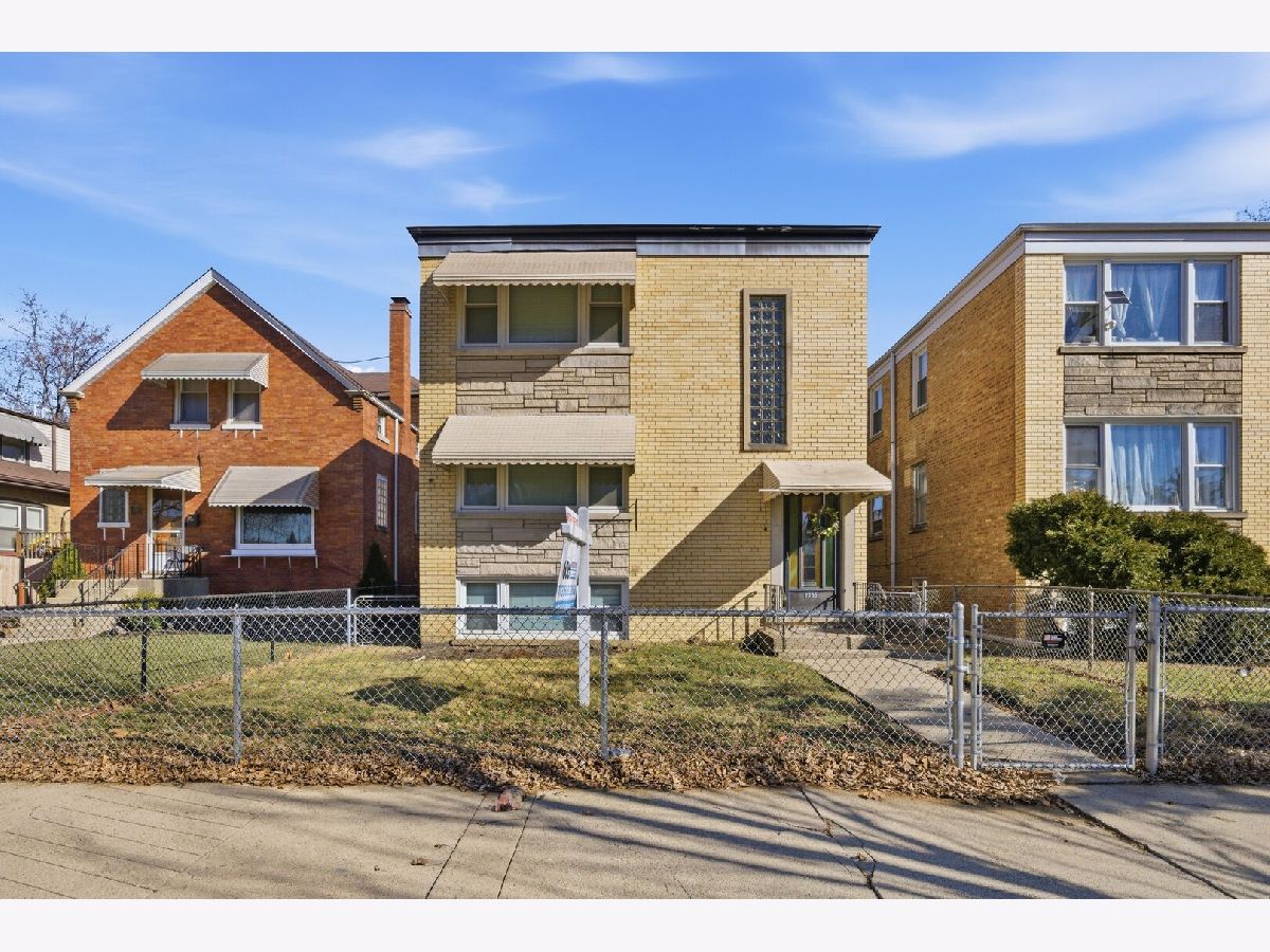  For Rent Chicago Illinois, 2705 Sayre