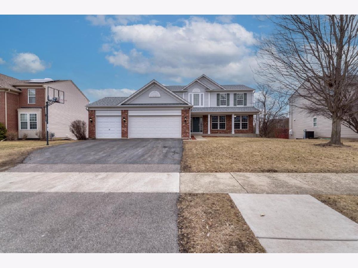  For Sale Plainfield Illinois, 12513 Blue Iris Lane