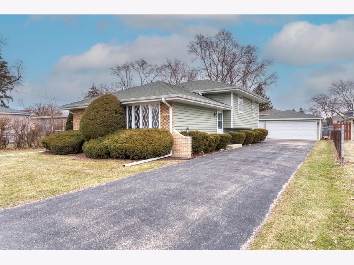  For Sale Lombard Illinois, 551 Vista Avenue