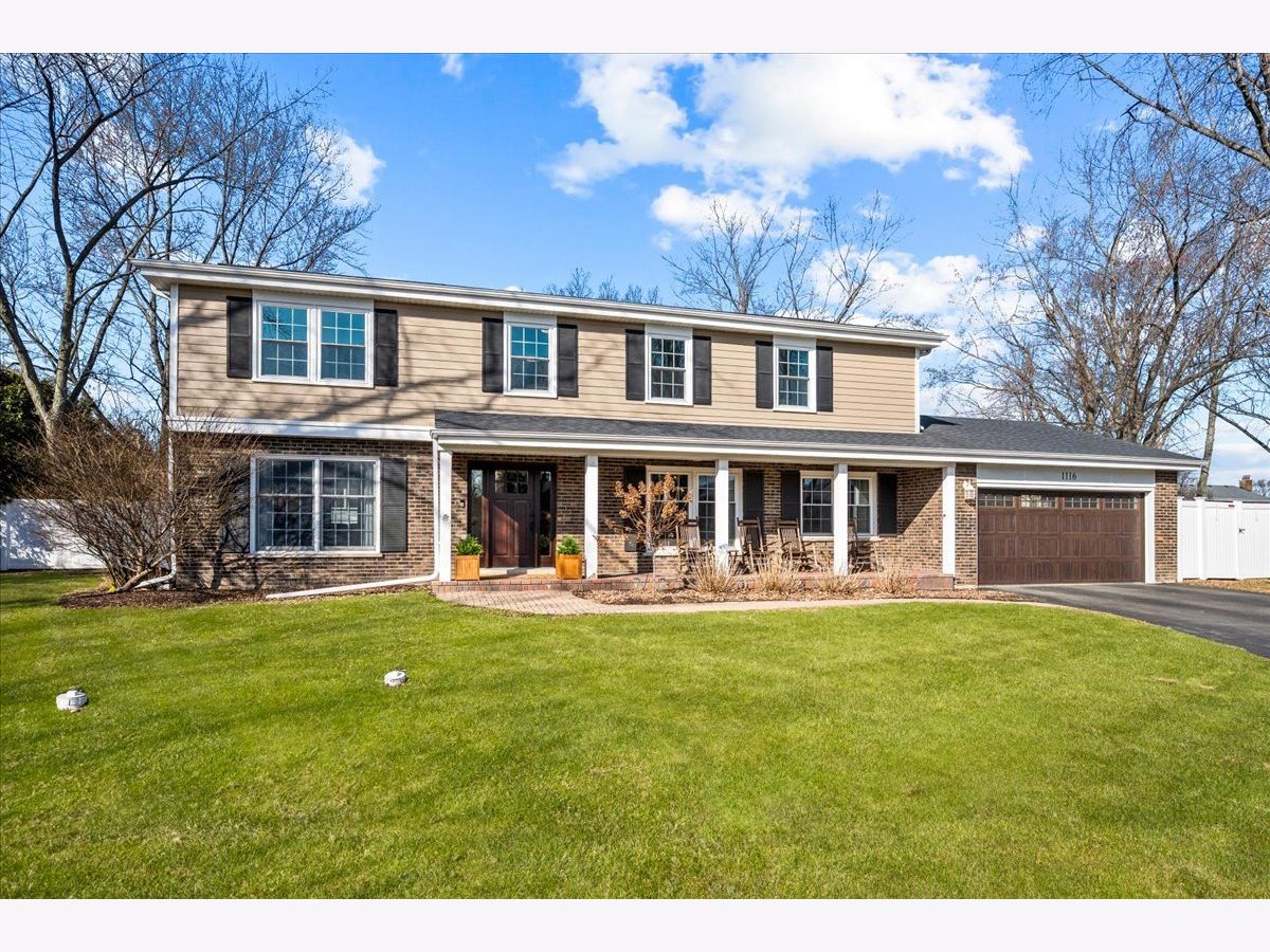 Homes For Sale White Plains Northbrook Illinois, 1116 Adirondack Drive