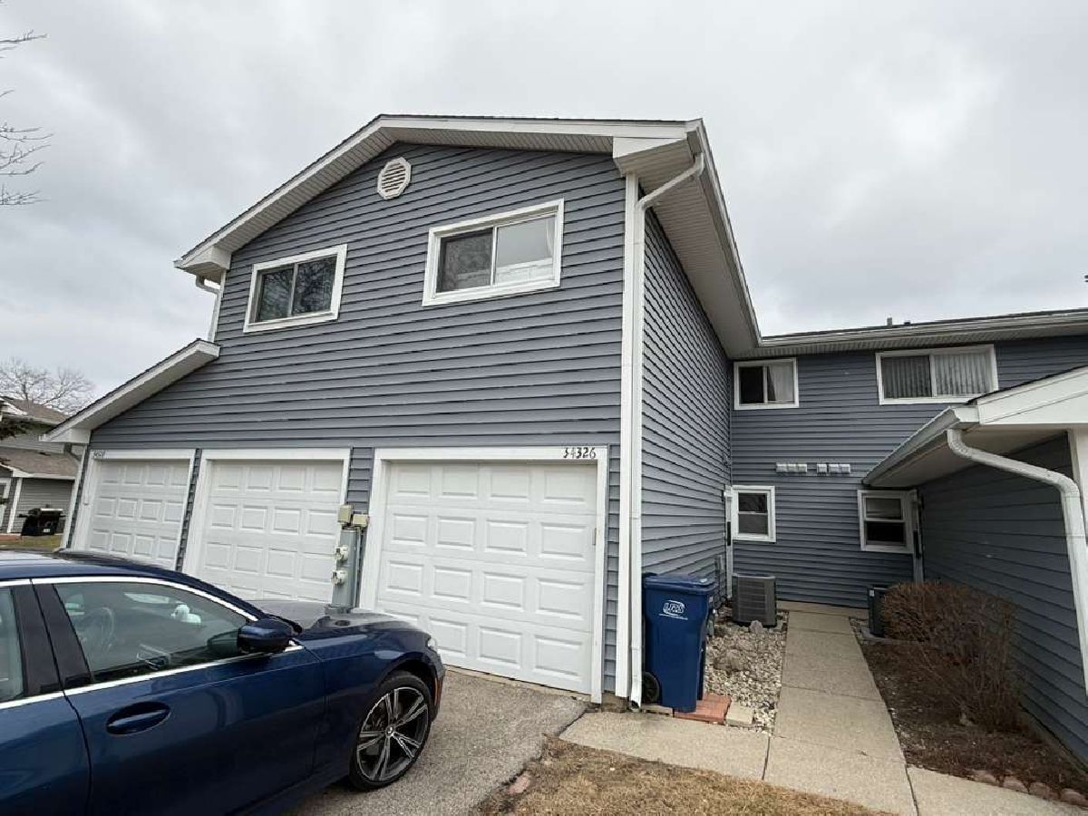  For Sale Gurnee Illinois, 34326 Birch Lane