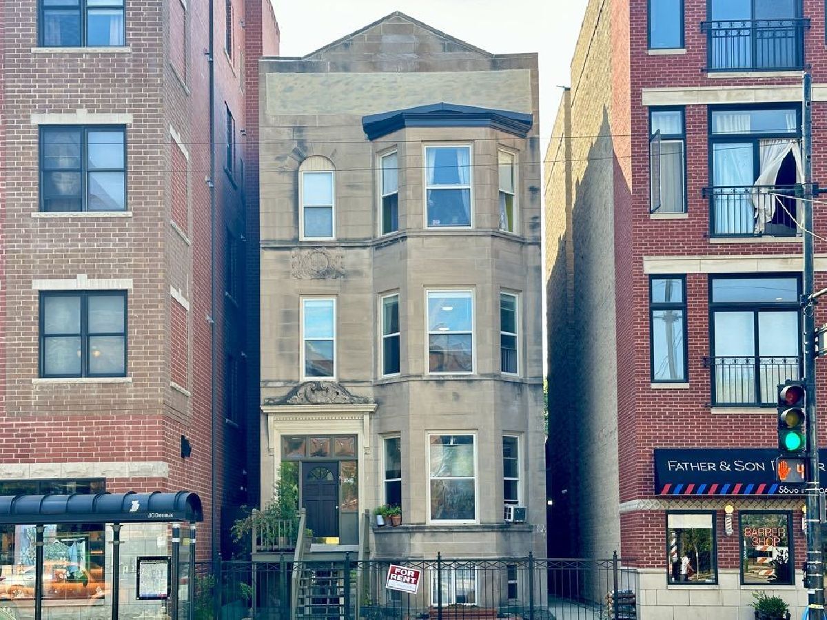  Rented Chicago Illinois, 5804 Broadway