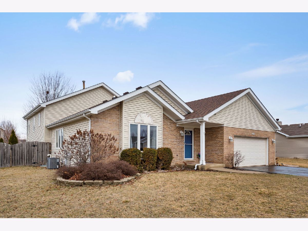  For Sale Bourbonnais Illinois, 1687 Jennifer Drive