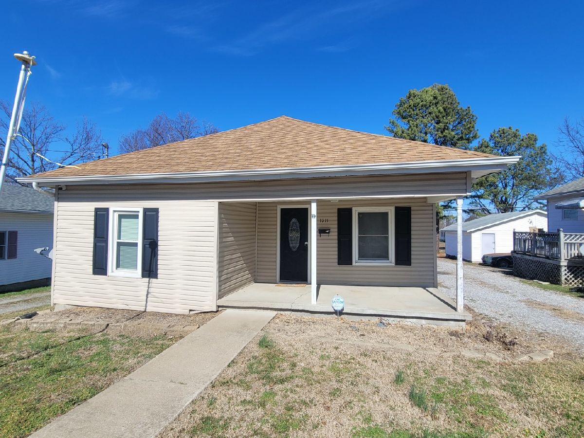  For Sale West Frankfort Illinois, 1211 Elm Street