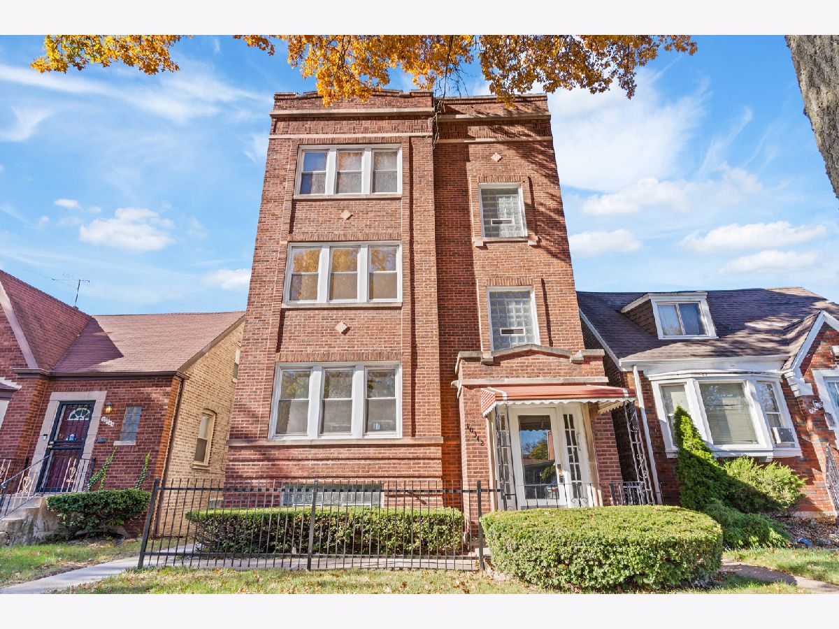  Rented Chicago Illinois, 10342 Calumet