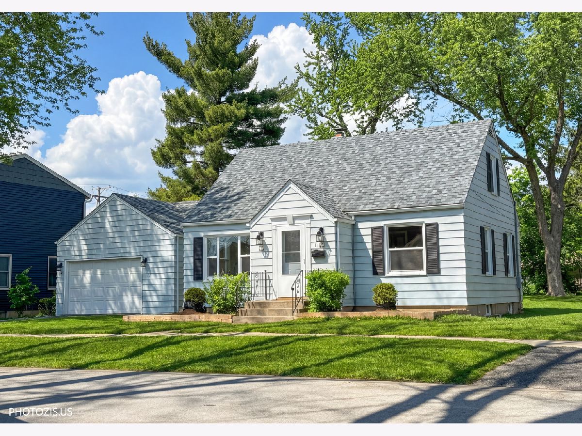 Homes For Sale Weavers Cary Illinois, 112 Pearl Street