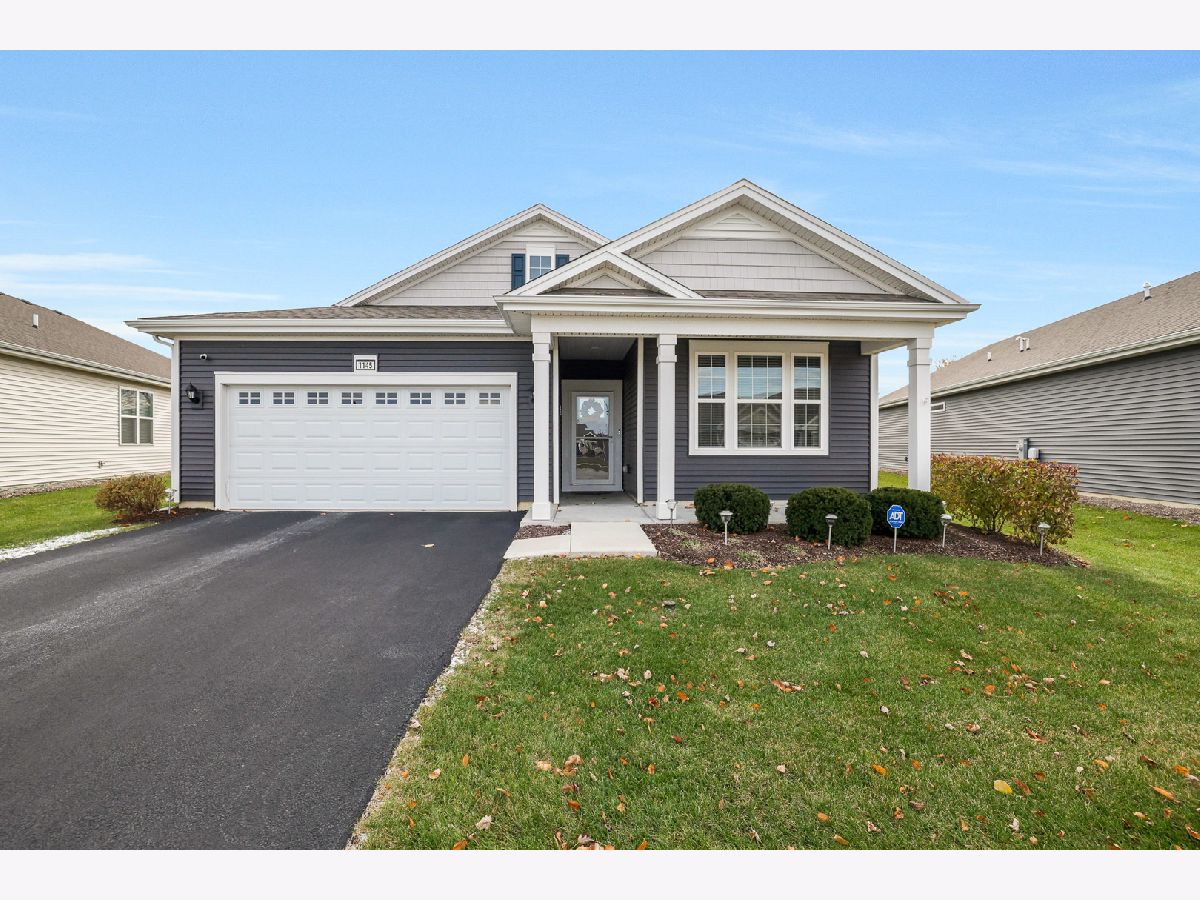  For Sale Pingree Grove Illinois, 1145 Heritage Court