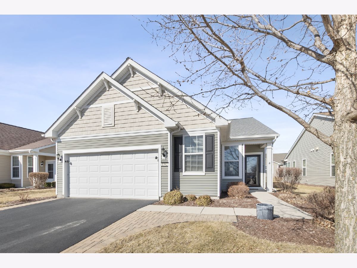  For Sale Shorewood Illinois, 1702 Patriot Street