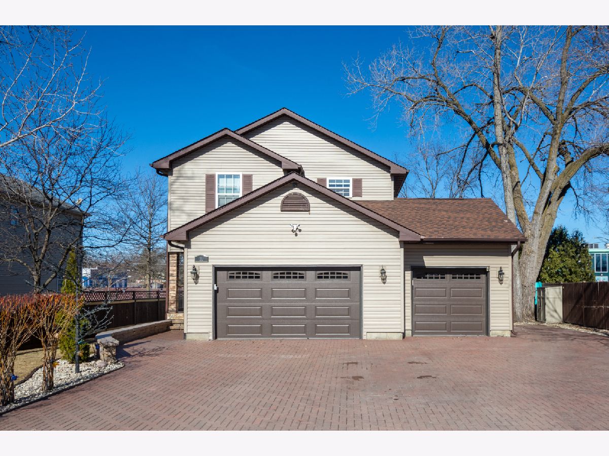  For Sale Fox Lake Illinois, 10 Matts Road