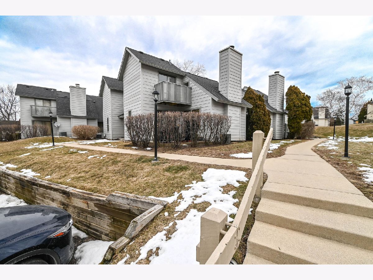  For Sale Gurnee Illinois, 598 Dunham Road